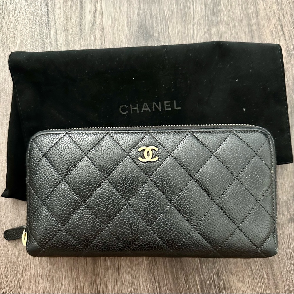 Chanel Black Caviar Quilted Large Gusset zip around wallet